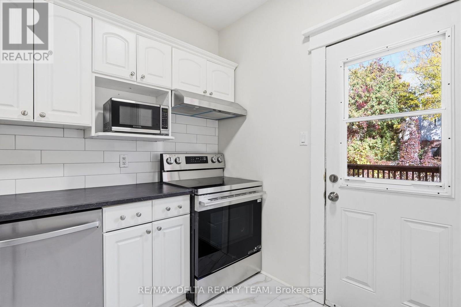 179 Goulburn Avenue — photo 18