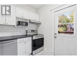179 Goulburn Avenue, Ottawa, ON K1N8E3 Photo 18