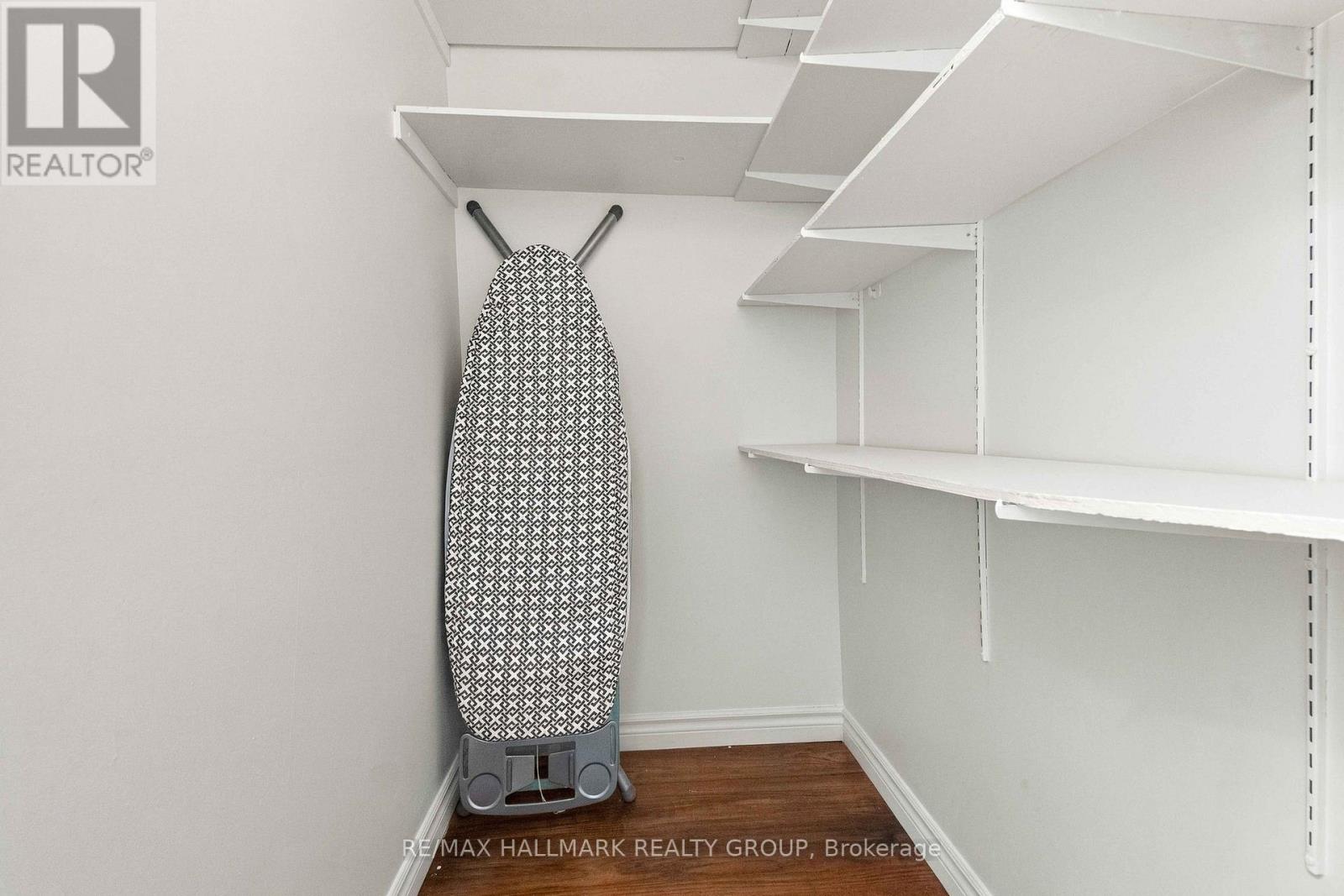 2400 Virginia Drive — photo 24