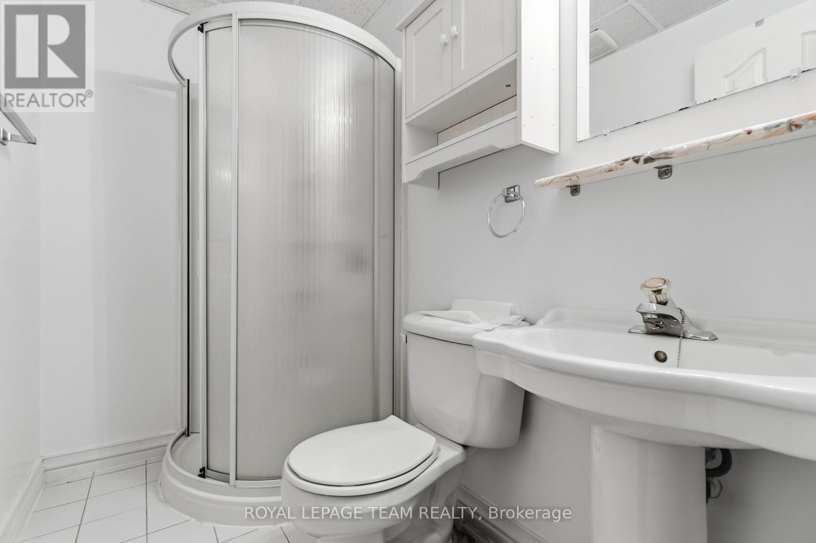 6 Windchime Crescent — photo 24