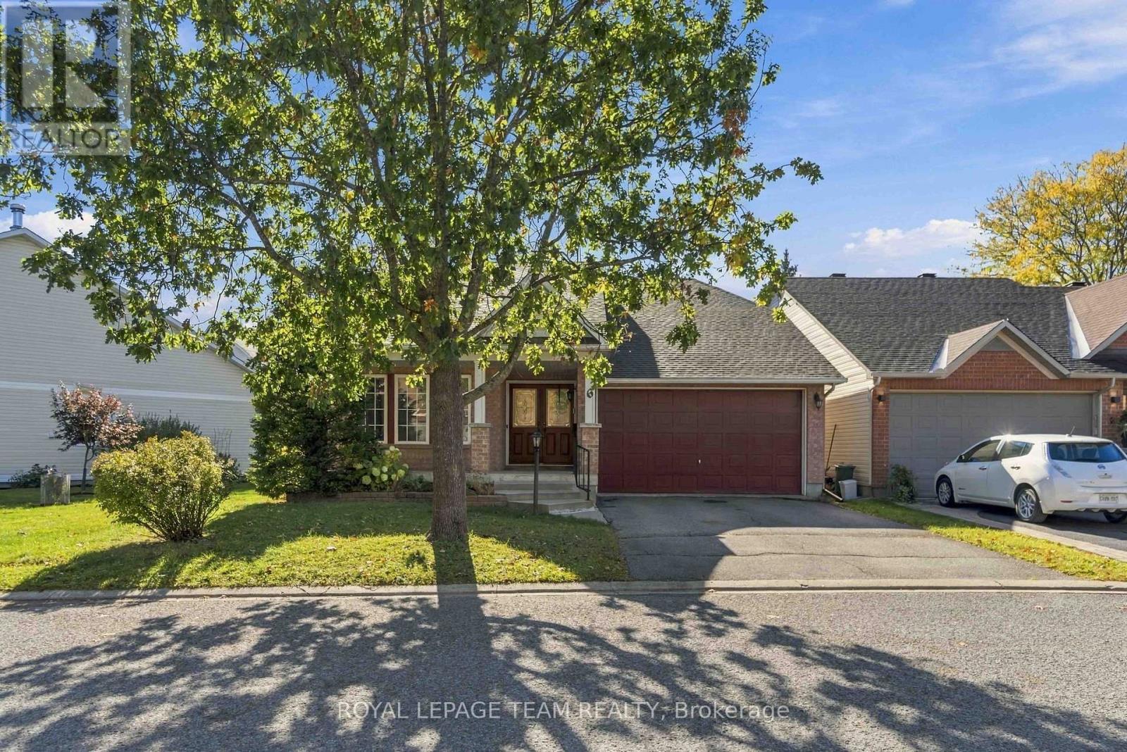 6 WINDCHIME CRESCENT - 3