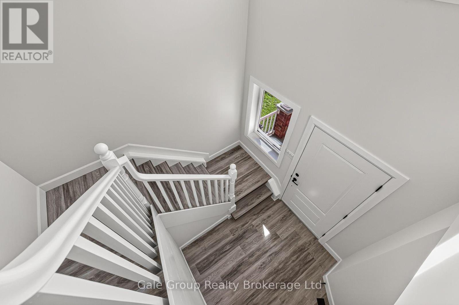 565 Sales Drive — photo 22