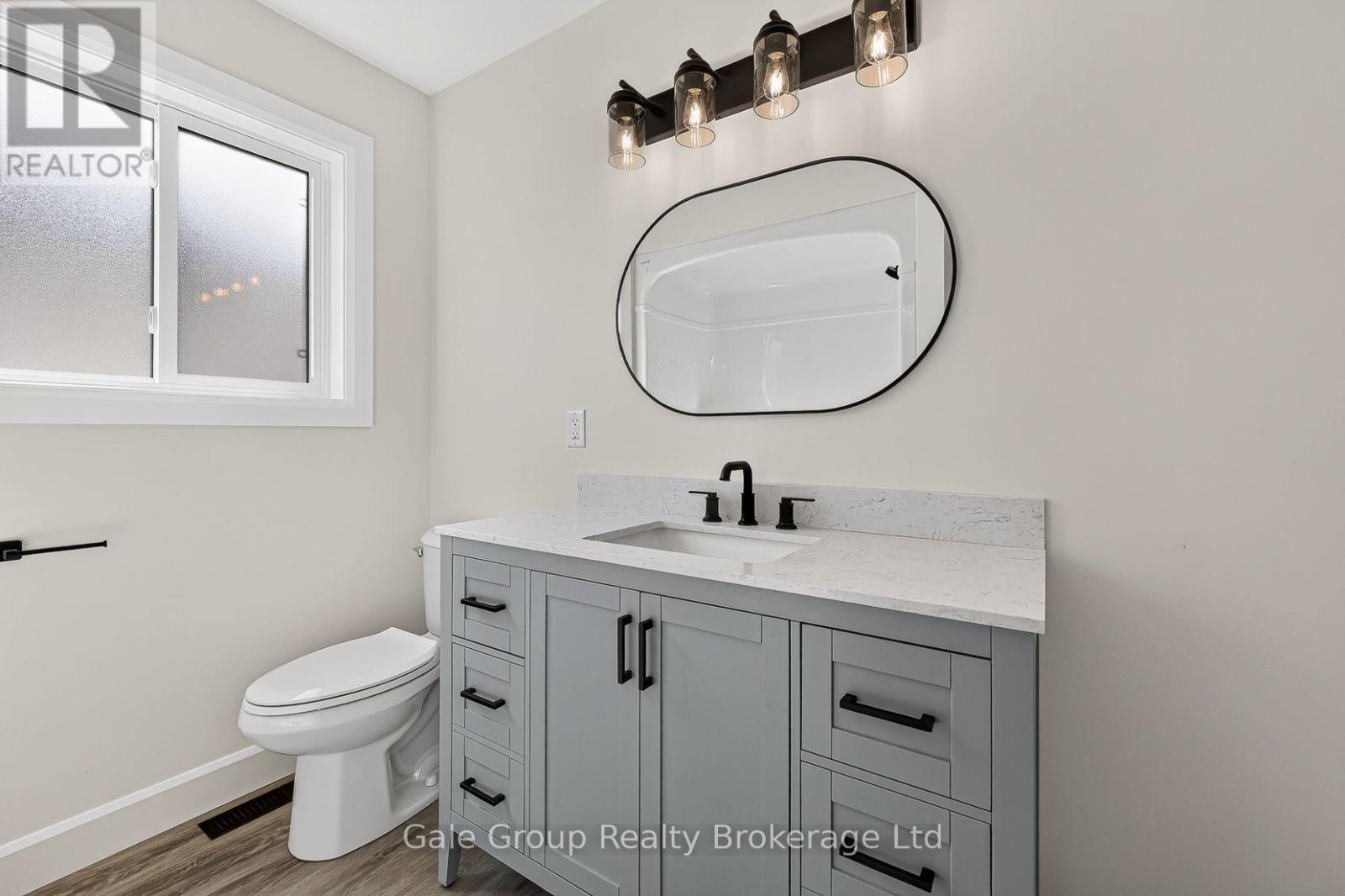565 Sales Drive — photo 29