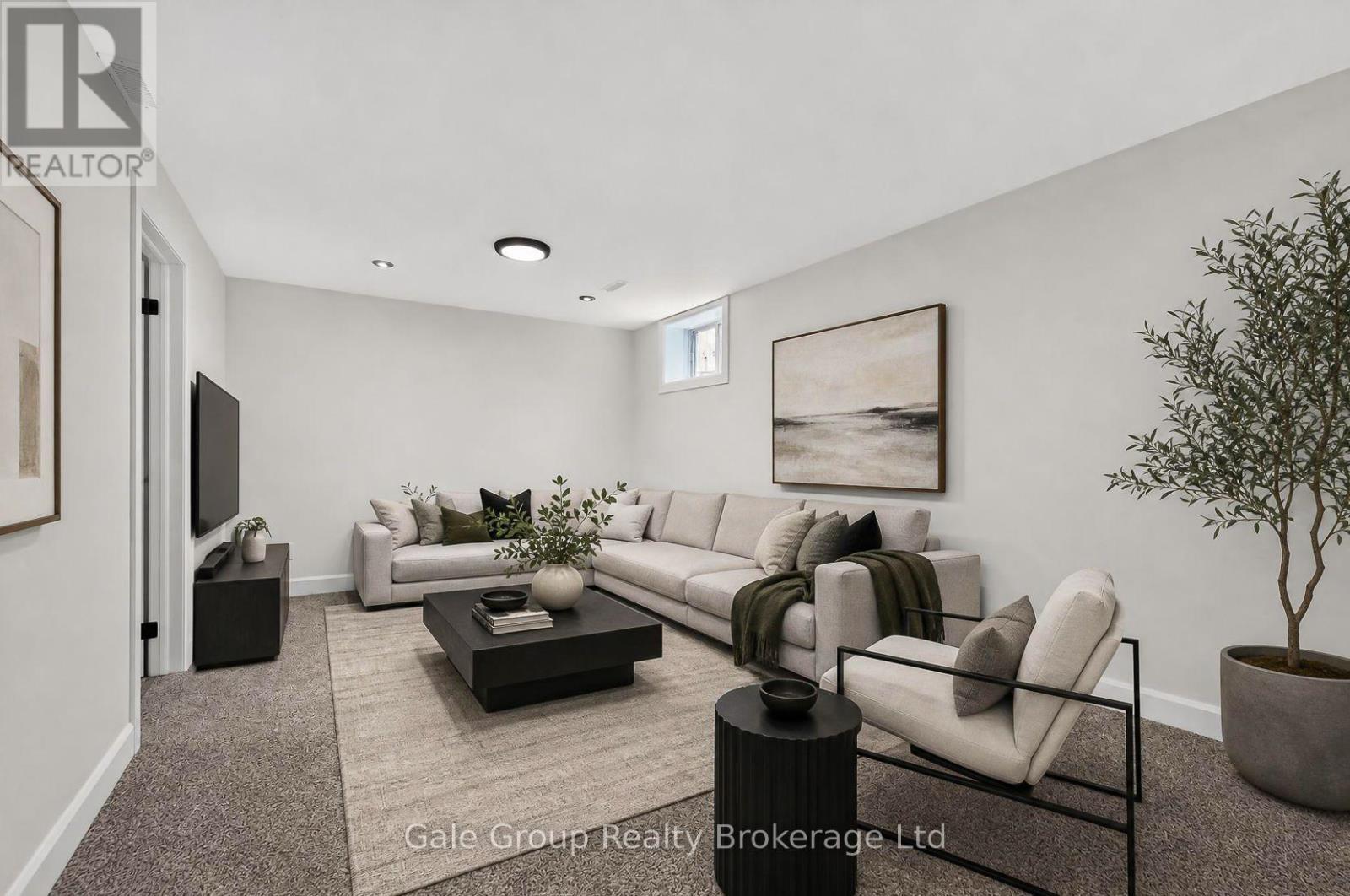 565 Sales Drive — photo 33