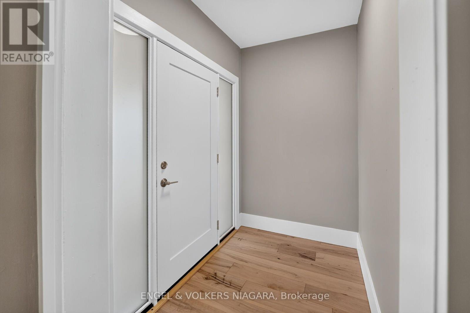 76 LAVINIA STREET - 9
