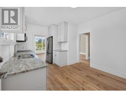 Kitchen - 76 Lavinia Street, Fort Erie, ON L2A2C8 Photo 7