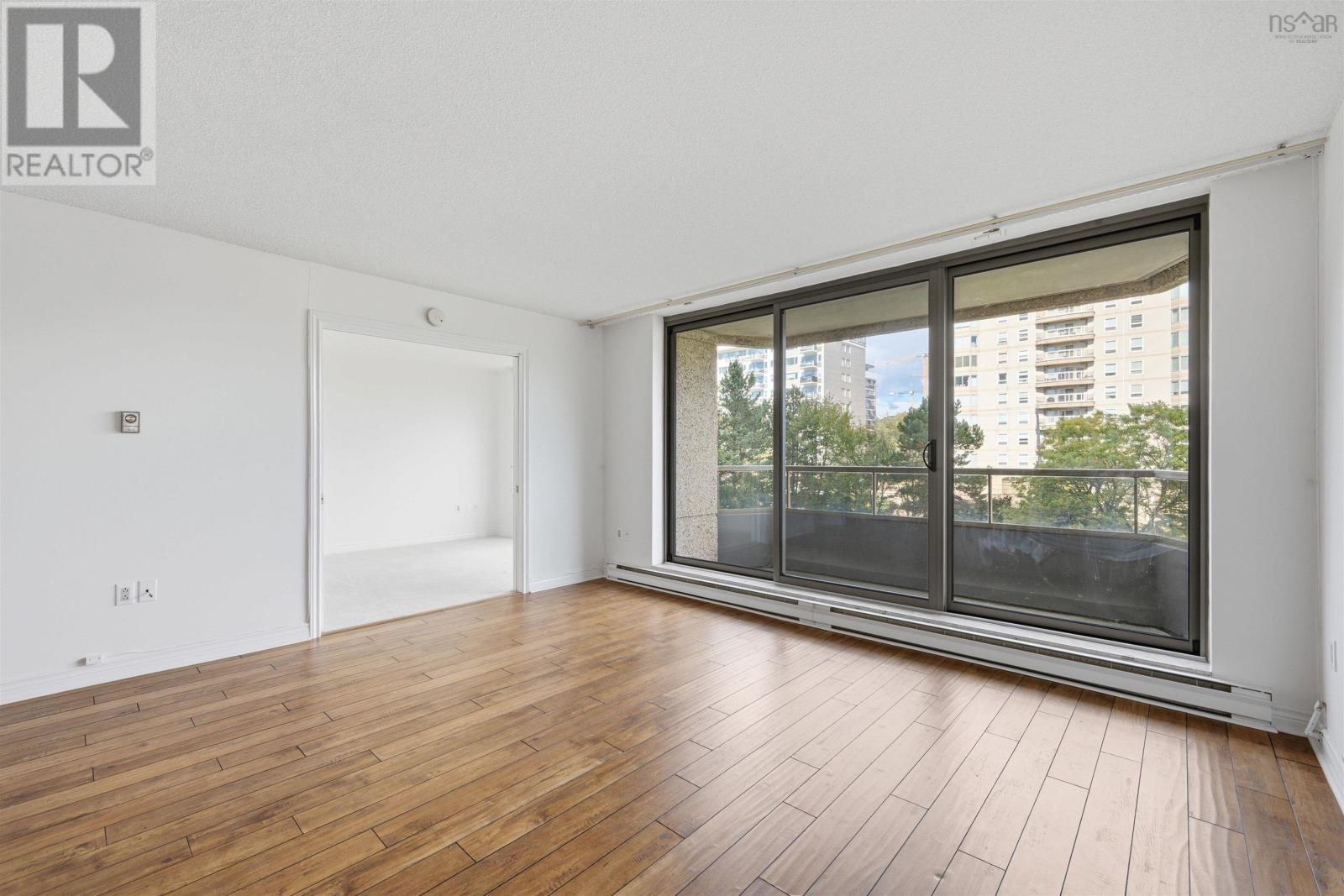 #401 1470 Summer Street - 10
