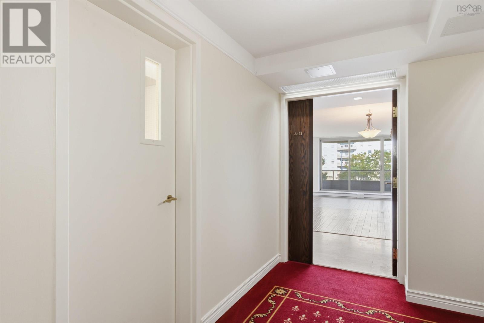 #401 1470 Summer Street - 2