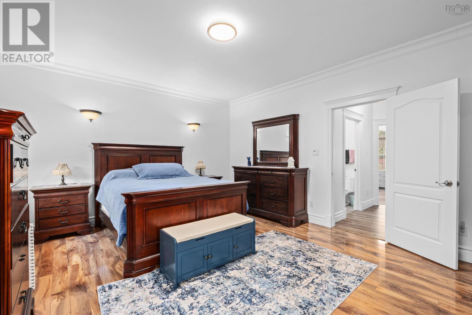Property 11 of 41 of 170 Magnate Court