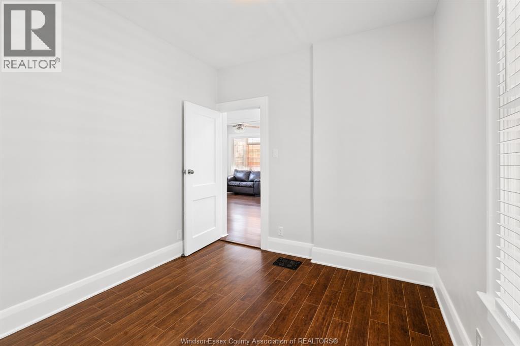 404 Caroline Street — photo 10