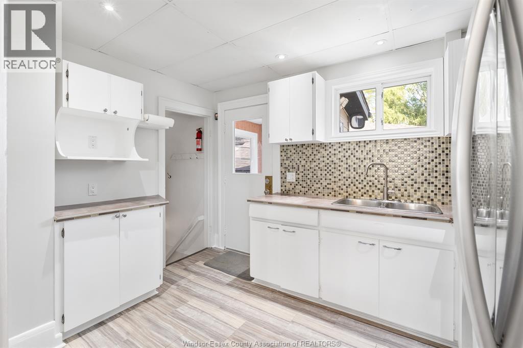 404 Caroline Street — photo 8