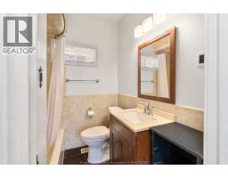 404 Caroline Street, Windsor, ON N9A6A6 Photo 12