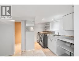 404 Caroline Street, Windsor, ON N9A6A6 Photo 16