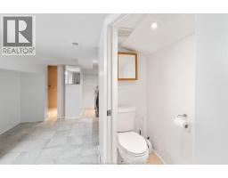 404 Caroline Street, Windsor, ON N9A6A6 Photo 17