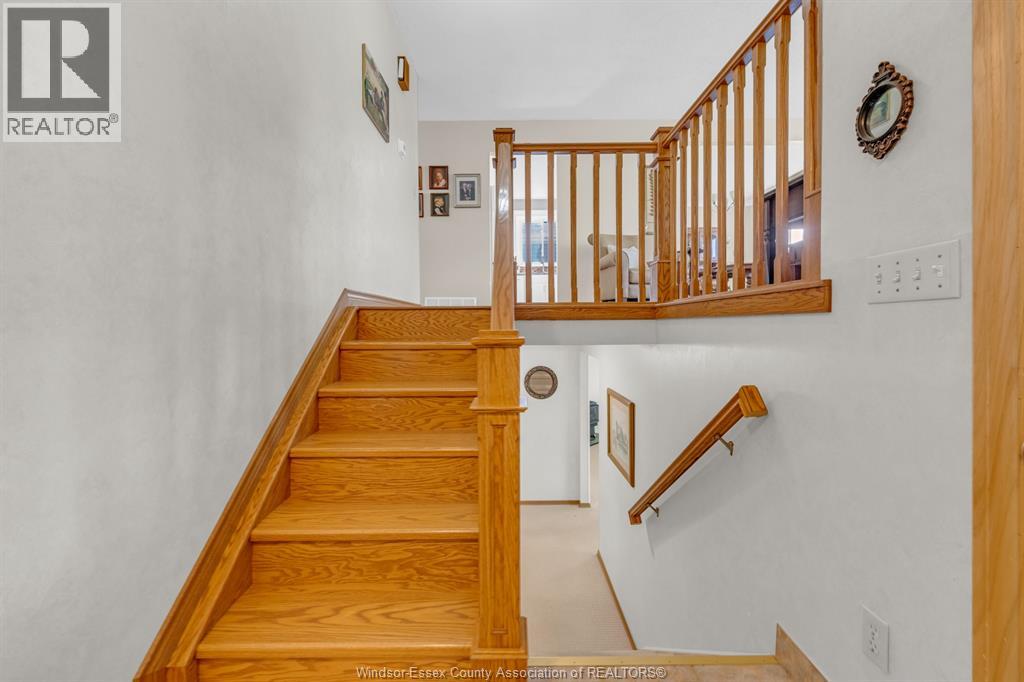8 Bruce Avenue — photo 20