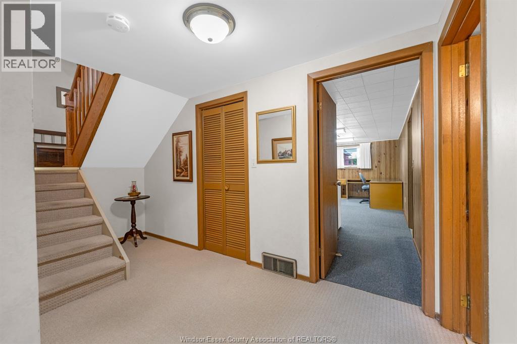 8 Bruce Avenue — photo 22