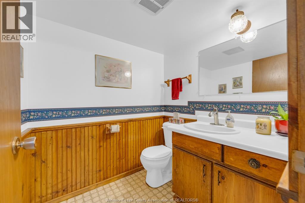 8 Bruce AVENUE - 25