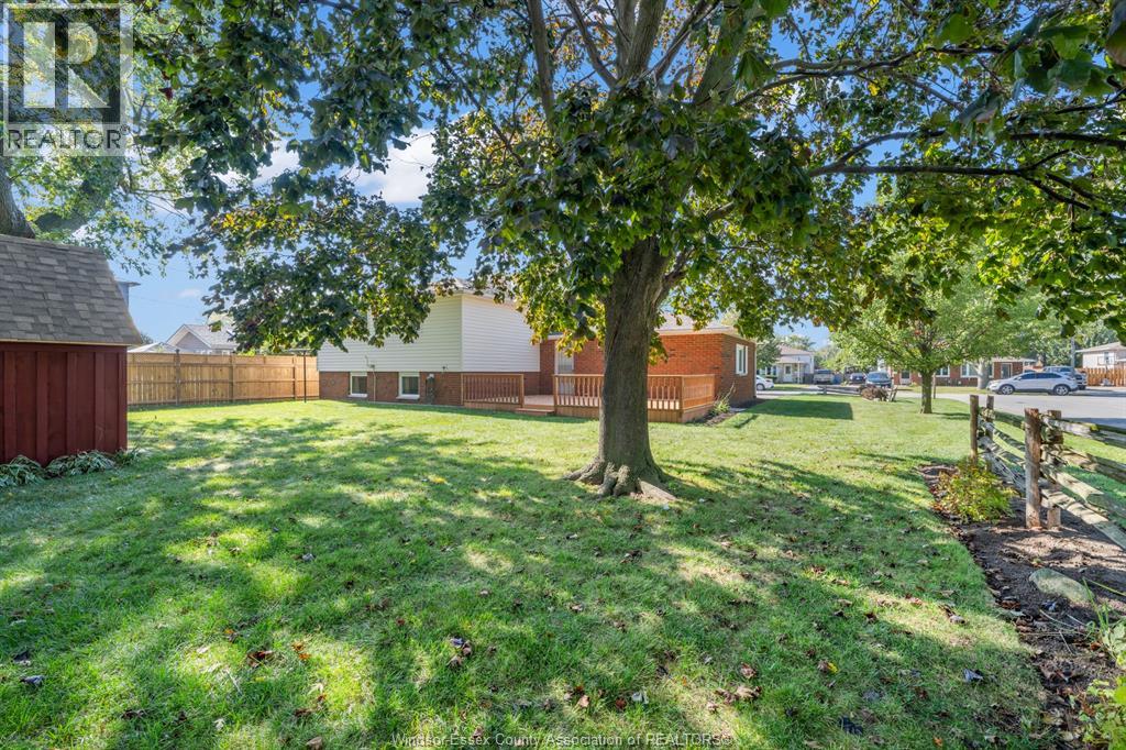 8 Bruce Avenue — photo 42