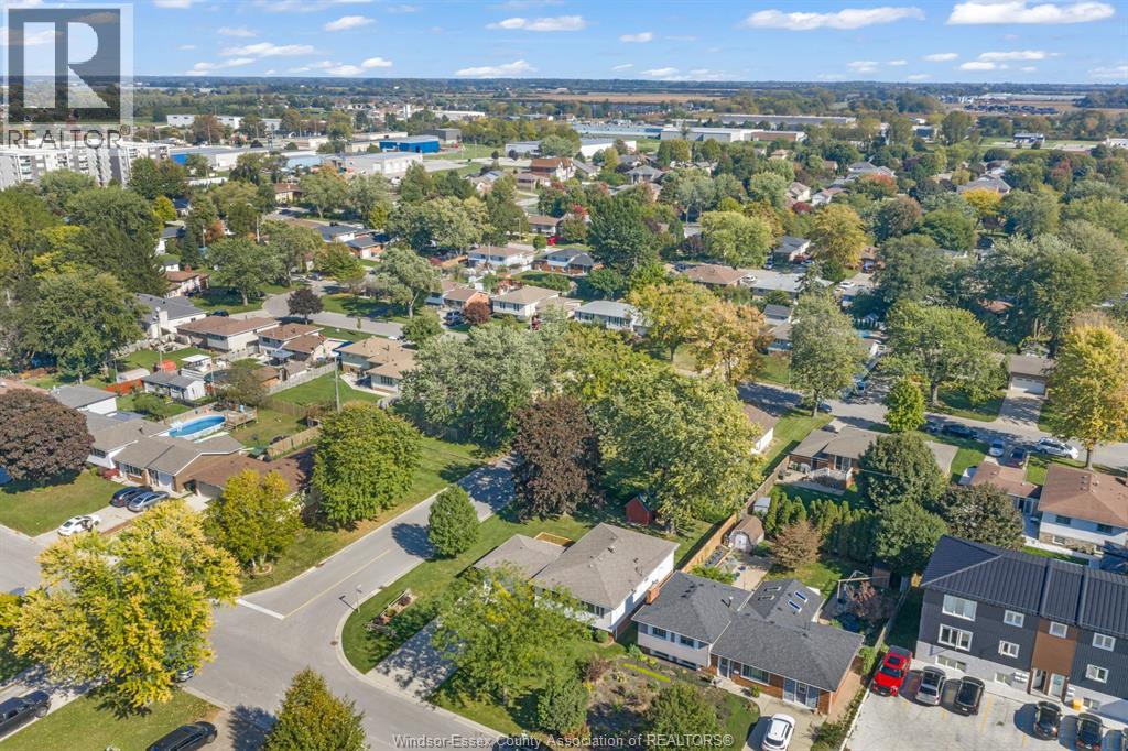 8 Bruce Avenue — photo 49