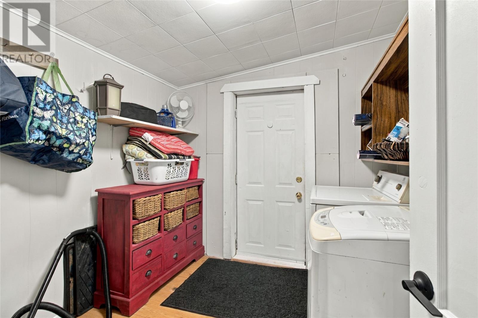 542 Beachycove Road - 14