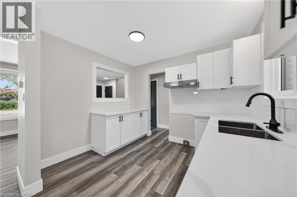 970 Parkdale Avenue — photo 16