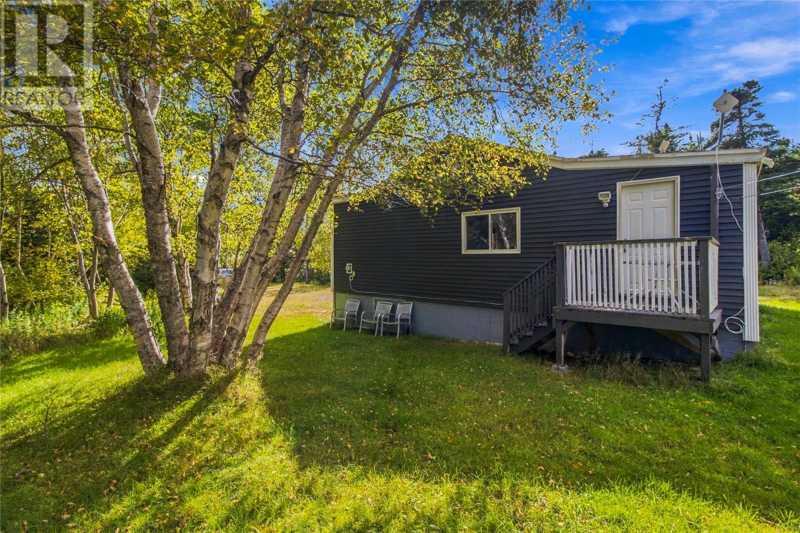 542 Beachycove Road - 24