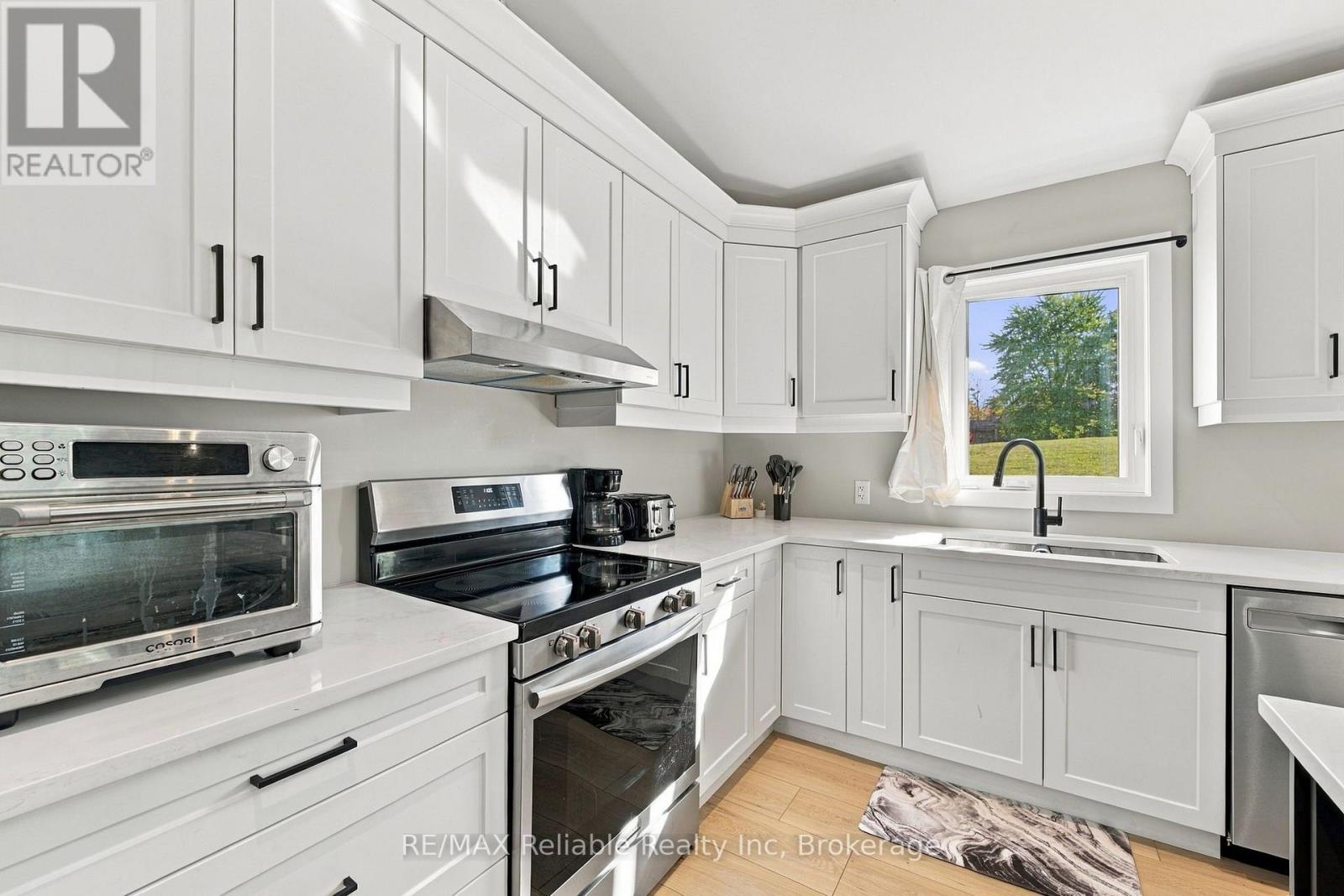 236 Beech Street — photo 11