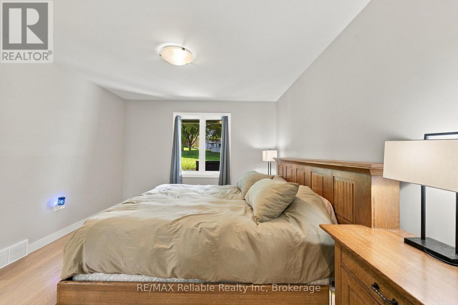 236 Beech Street — photo 23