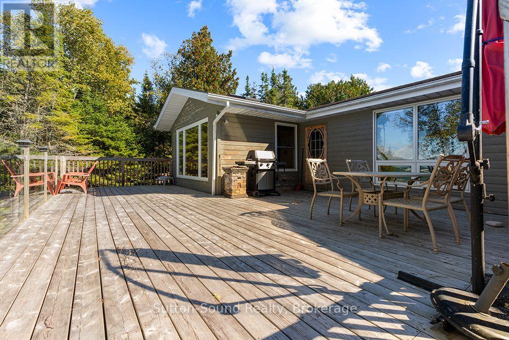 62 ZORRA DRIVE - 28