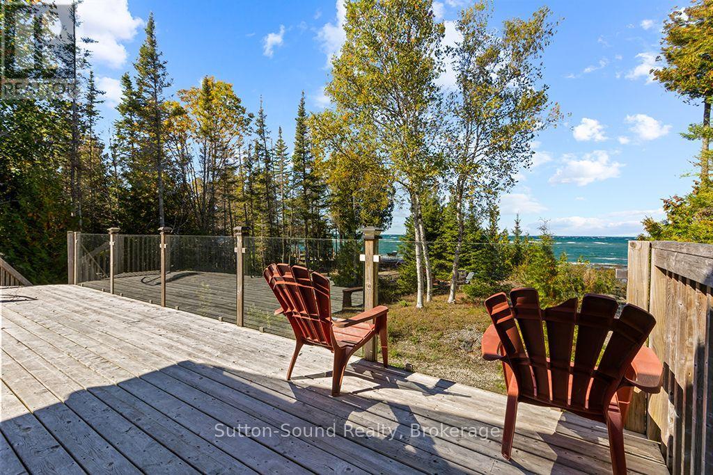 62 ZORRA DRIVE - 31