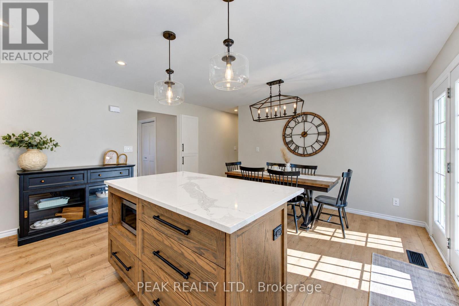 23 Jacob Street West — photo 16