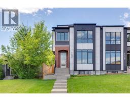 1527 29 Avenue SW - photo 1