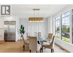 1527 29 Avenue SW - photo 4