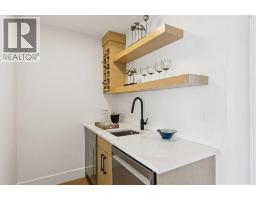 1527 29 Avenue SW - photo 34