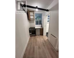 17 - 917 St Clair Avenue W, Toronto, ON M6C1C7 Photo 11
