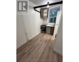 17 - 917 St Clair Avenue W, Toronto, ON M6C1C7 Photo 14