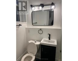 17 - 917 St Clair Avenue W, Toronto, ON M6C1C7 Photo 15