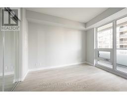 1506 - 2221 Yonge Street, Toronto, ON M4S2B4 Photo 9