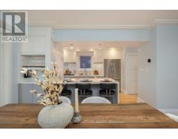 Kitchen - 35 Bessborough Drive, Toronto, ON M4G3H6 Photo 10