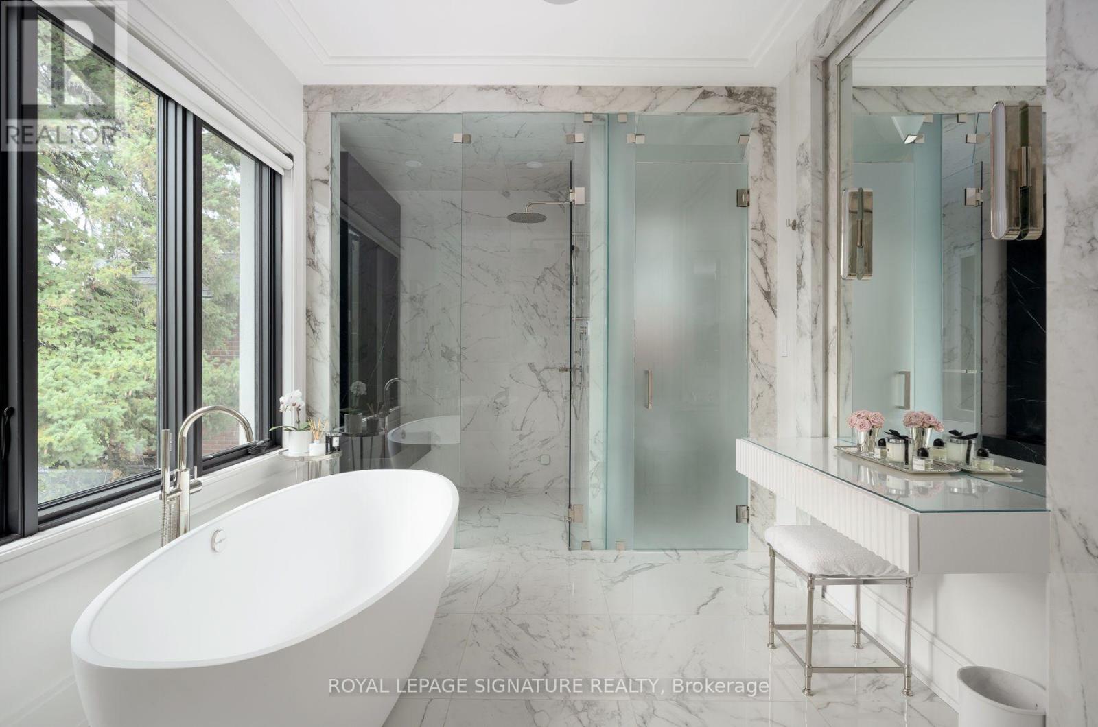 20 Rochester Avenue, Toronto, ON photo 22