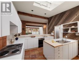 10 Wetherfield Place, Toronto, ON M3B2E1 Photo 14