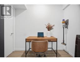 Th105 - 170 Bayview Avenue, Toronto, ON M5A0M4 Photo 14