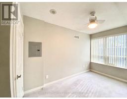 702 - 270 Wellington Street W, Toronto, ON M5V3P5 Photo 9
