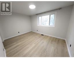 22 Threadneedle Crescent, Toronto, ON M2H1Z4 Photo 18