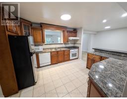 22 Threadneedle Crescent, Toronto, ON M2H1Z4 Photo 6