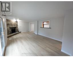 22 Threadneedle Crescent, Toronto, ON M2H1Z4 Photo 8