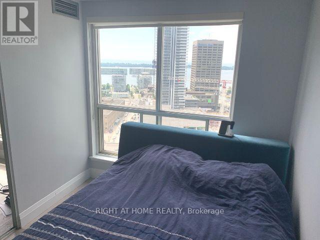 25 The Esplanade — photo 11