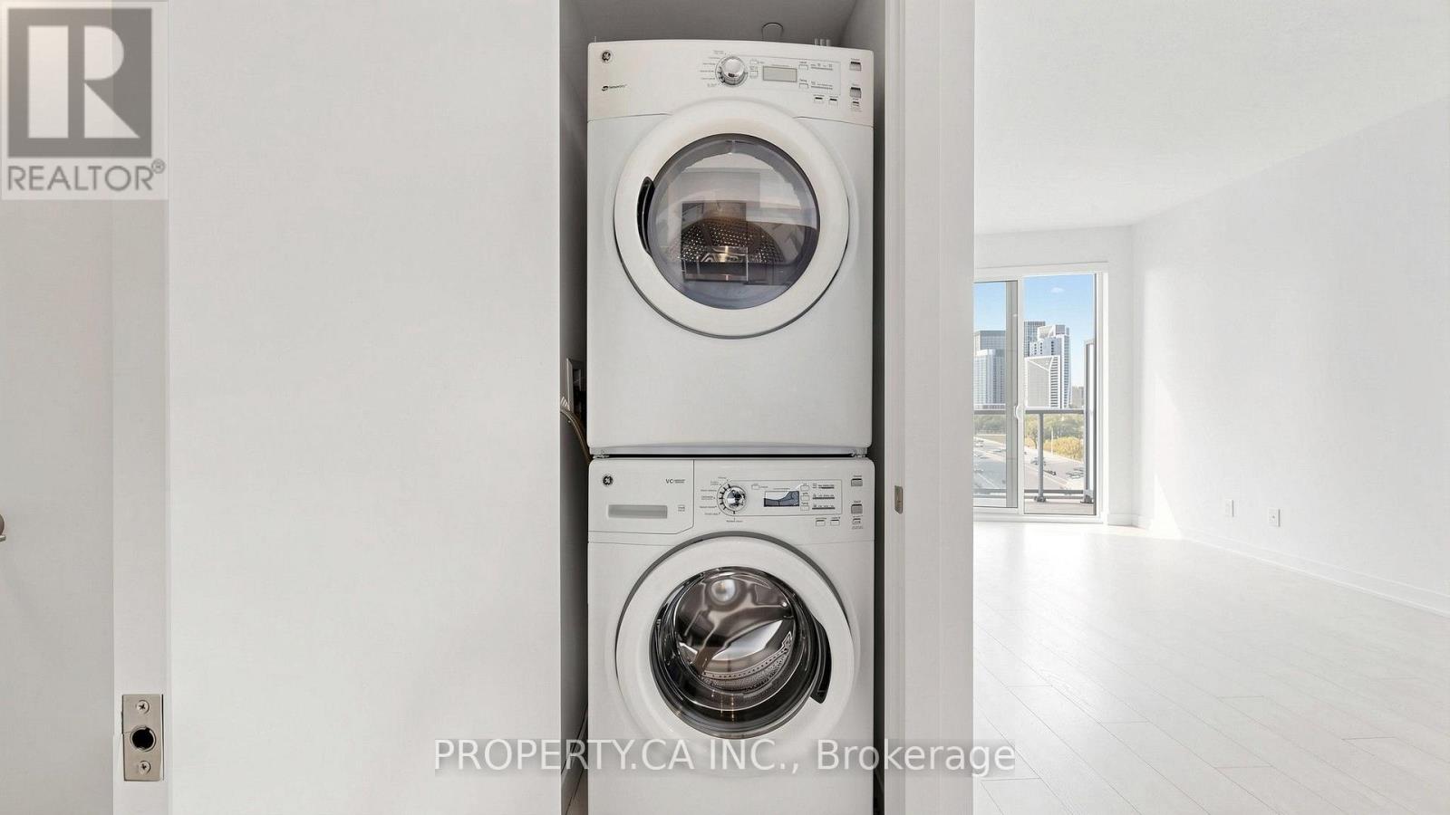 1202- 20 Bruyeres Mews, Toronto, ON photo 16