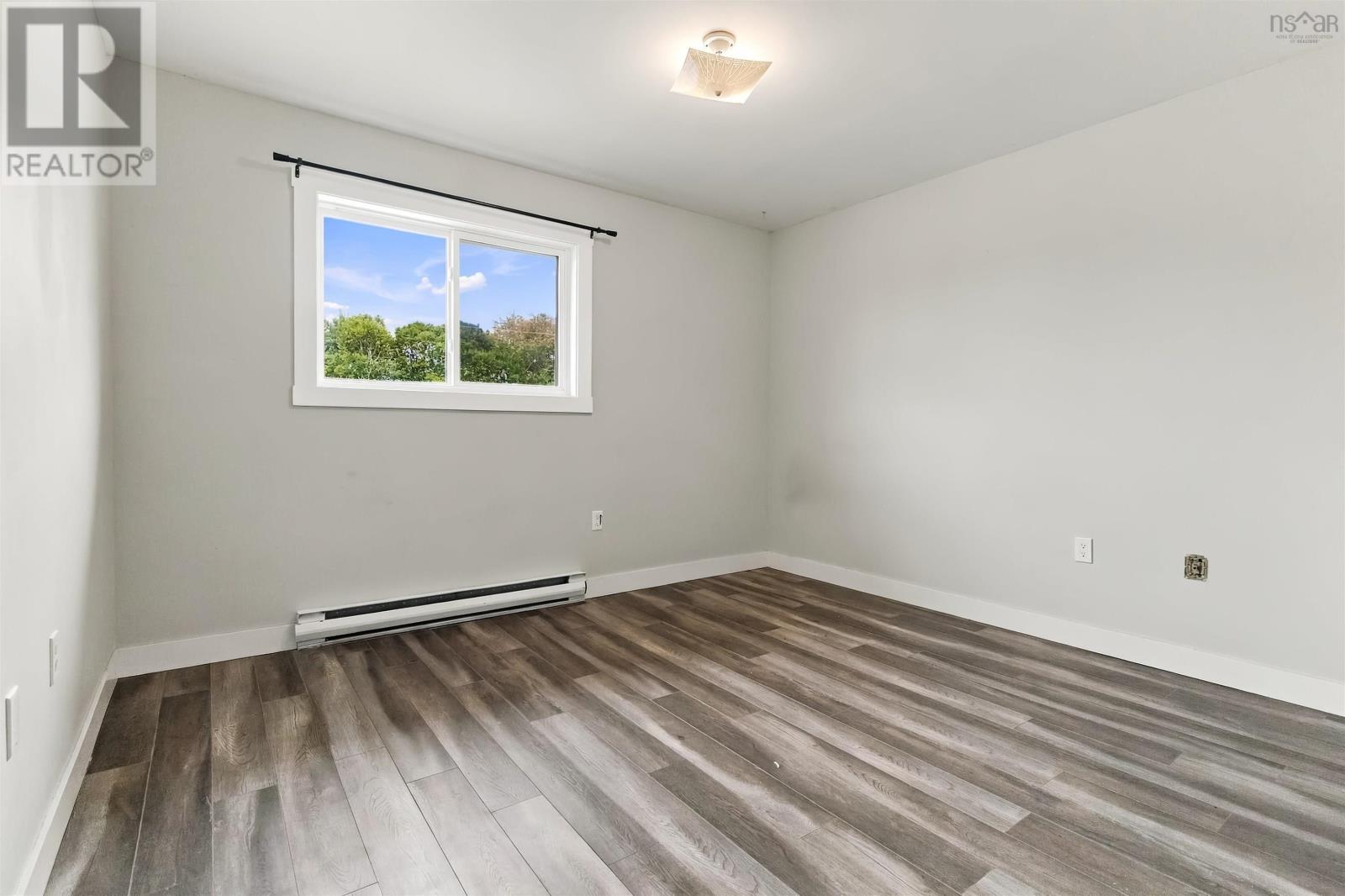 Property 29 of 38 of 118 Waterwheel Crescent