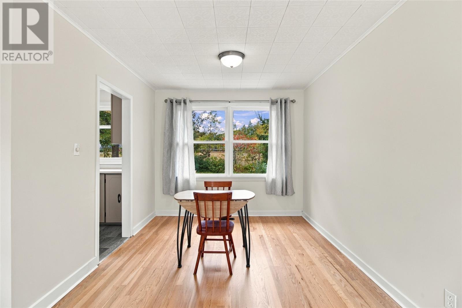 6 Cherry Hill Road - 7